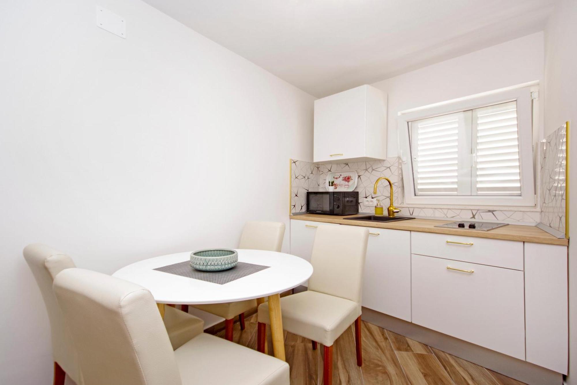 Apartments Roma Baska Voda Exterior photo