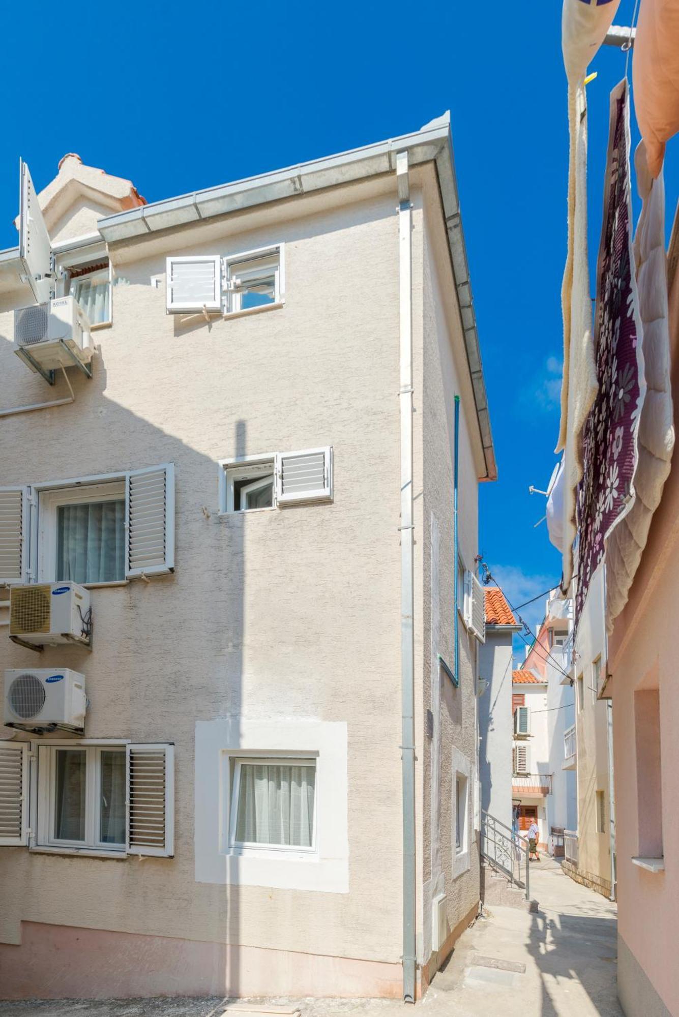 Apartments Roma Baska Voda Exterior photo